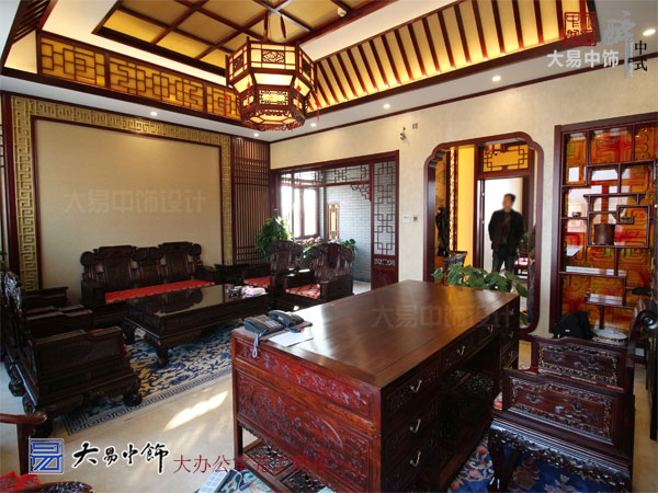 北京順義工業(yè)園區(qū)藥業(yè)集團中式辦公空間裝修設(shè)計元素